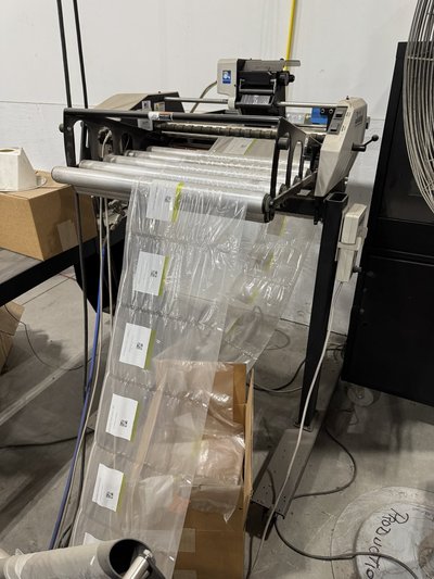 Sprint SidePouch Bagging Line with PI 412CW Imprinter — photo 12
